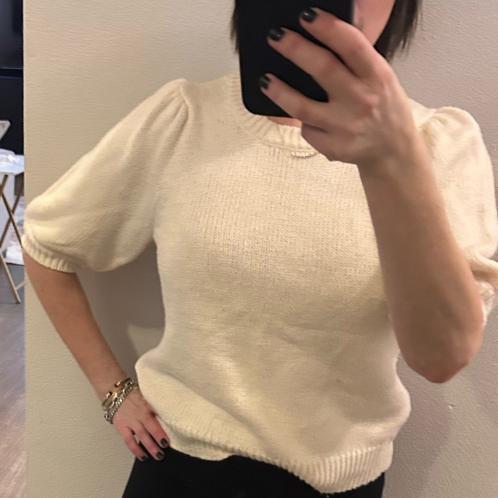Cream Knit Puff Short Sleeve Sweater- Size xs